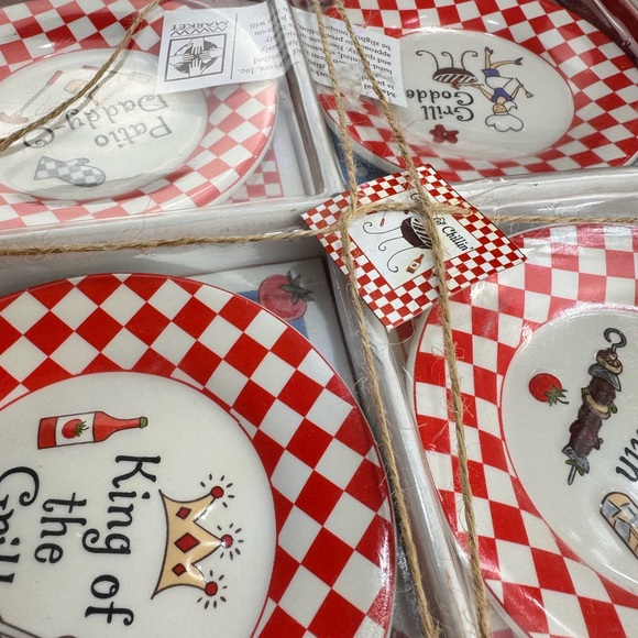 MWW Market Grillin Mini Plates Small 4 Ceramic New - Picture 3 of 10